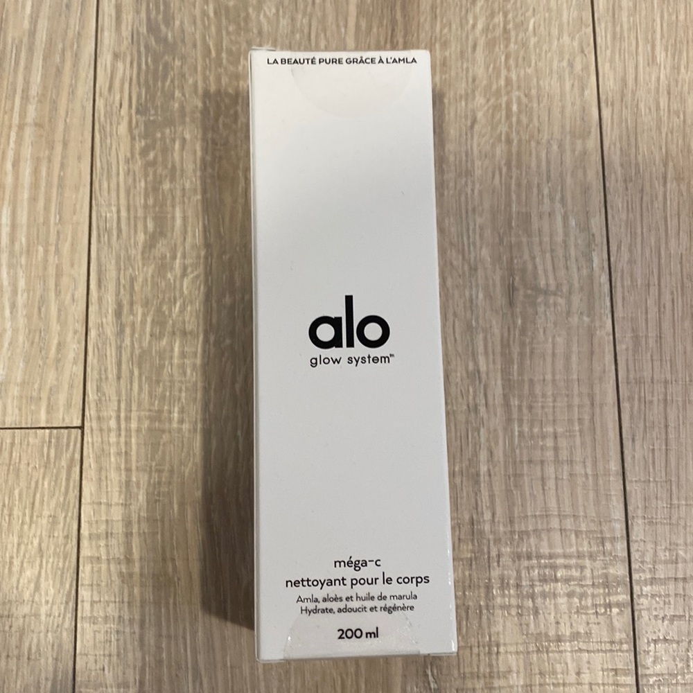 ALO GLOW SYSTEM:protects against environmental distress, revitalizes & cleanses